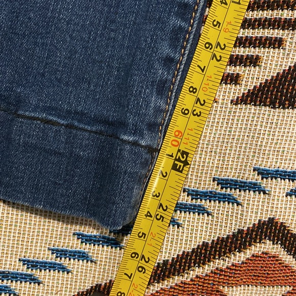 7 For All Mankind Dojo B(air) Jeans 31x26 - Picture 4 of 8